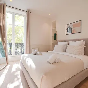 Mbm - Luxury Center Parigi