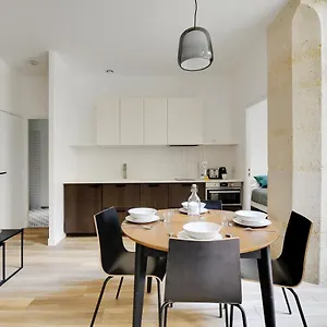 Appartement Chic -2br-6p- Oberkampf-republique, Paris