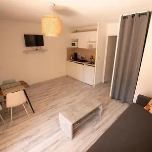 Le Petit Pyrénéen - Centre; Terrasse; Parking , Lourdes Francia