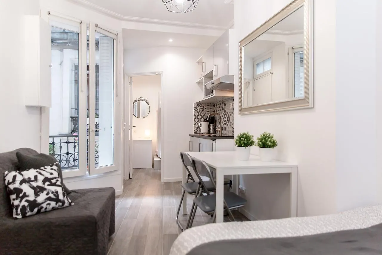 Montmartre Apartments Matisse Parigi